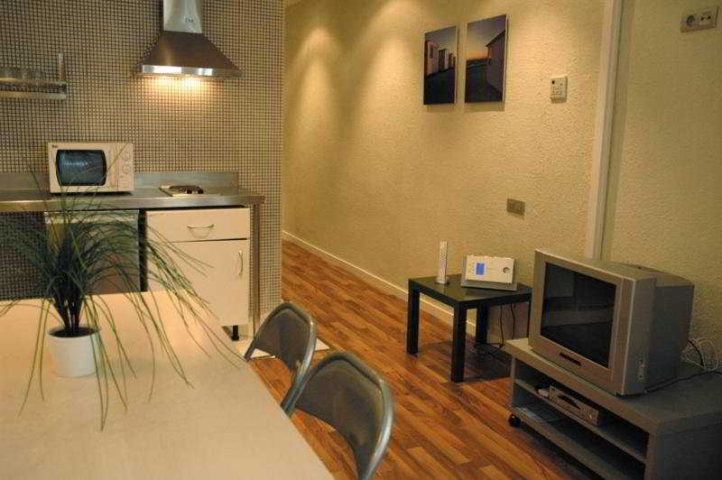 Short Stay Group Gracia Serviced Apartments Барселона Екстер'єр фото