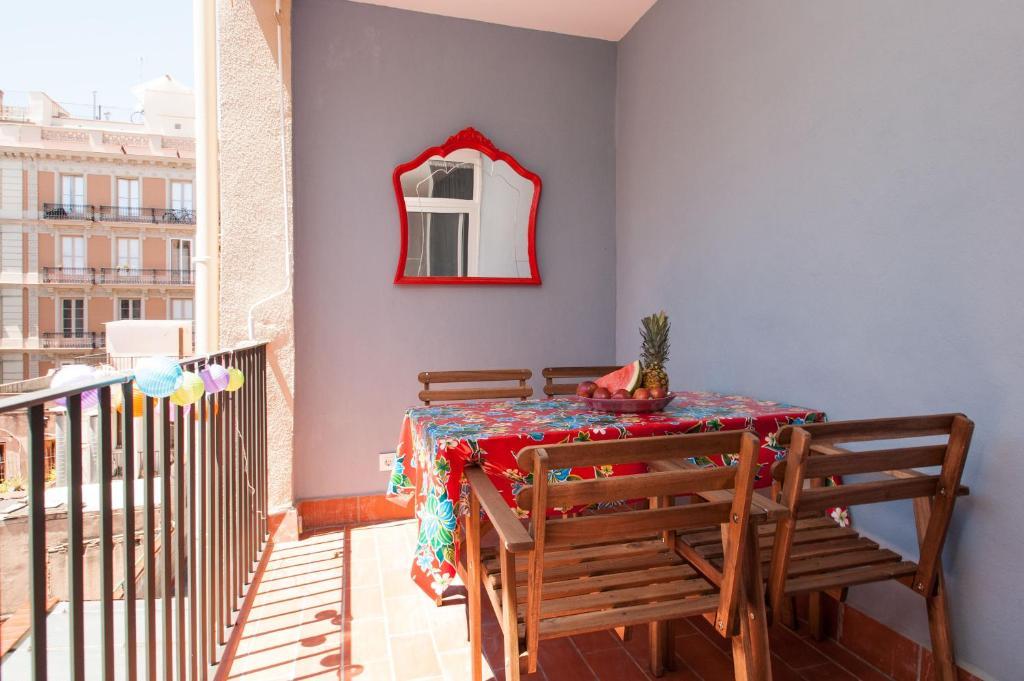 Short Stay Group Gracia Serviced Apartments Барселона Номер фото