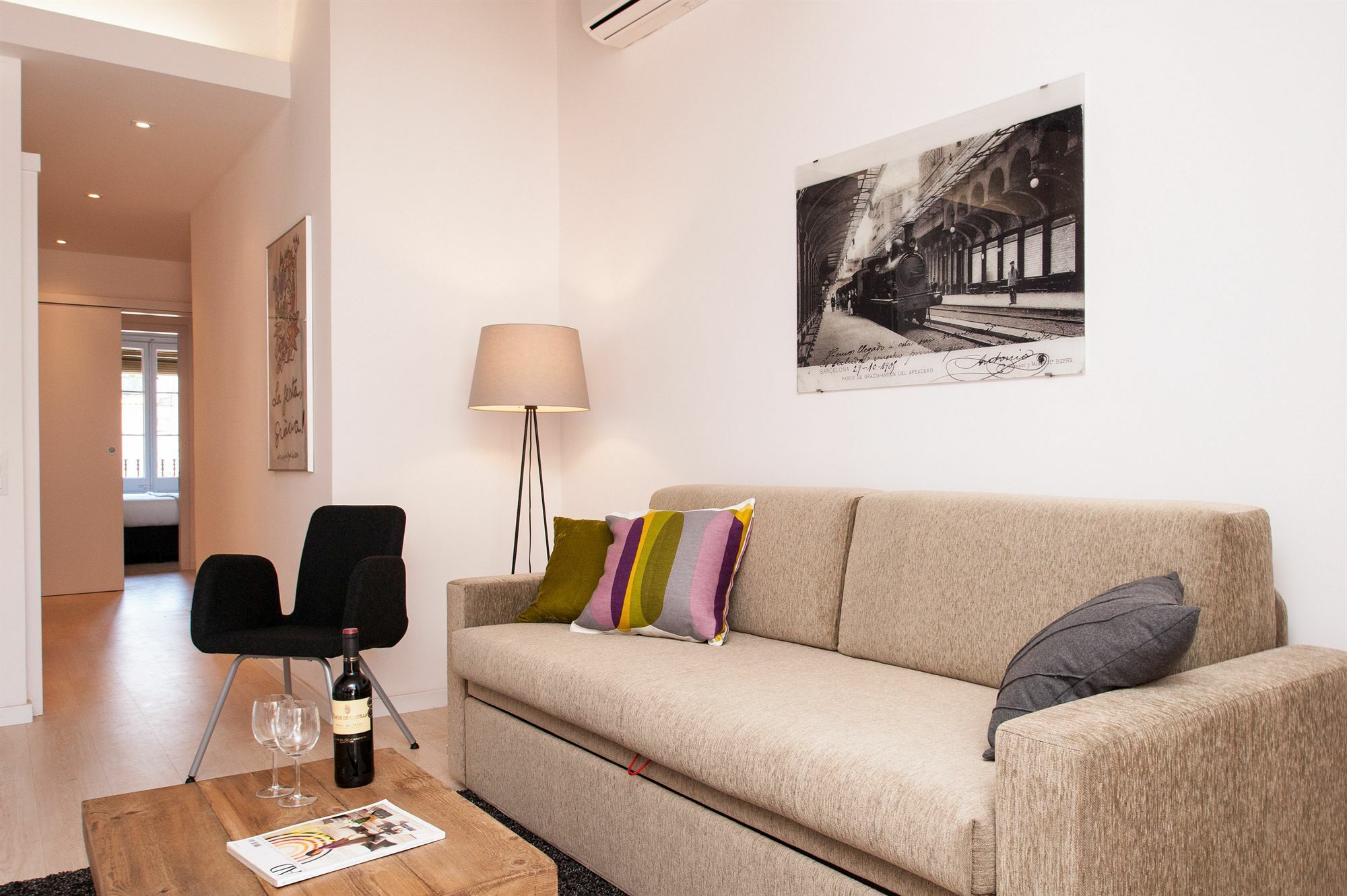 Short Stay Group Gracia Serviced Apartments Барселона Екстер'єр фото
